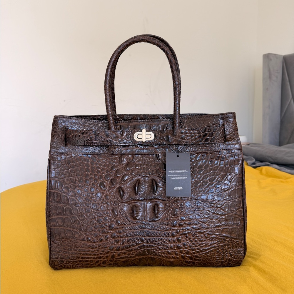 New Crocodile Leather Handbag – Large Brown Luxury Tote – Stunning Texture